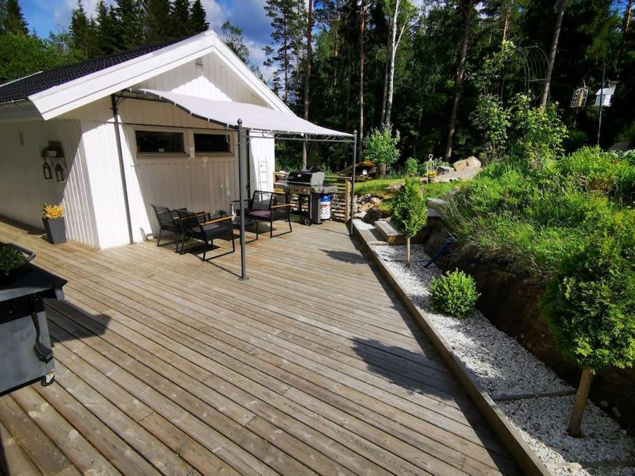 Family Friendly Villa With Sauna In The Nature Borås Extérieur photo