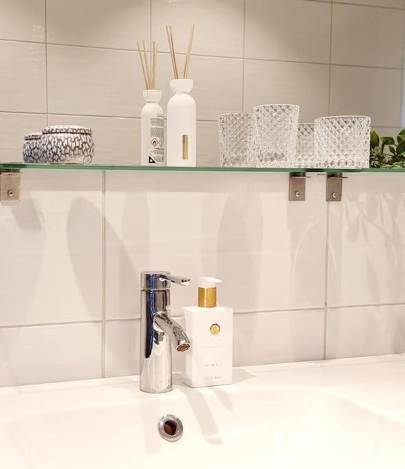 Family Friendly Villa With Sauna In The Nature Borås Extérieur photo